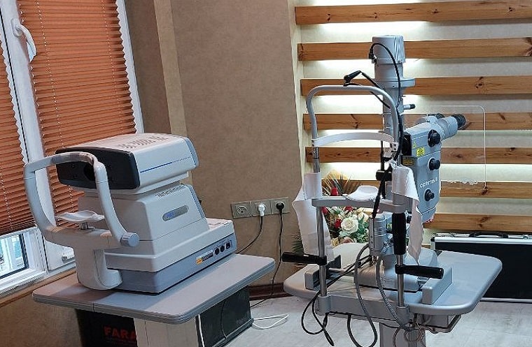 تجهیزات چشم پزشکی دکتر نادری